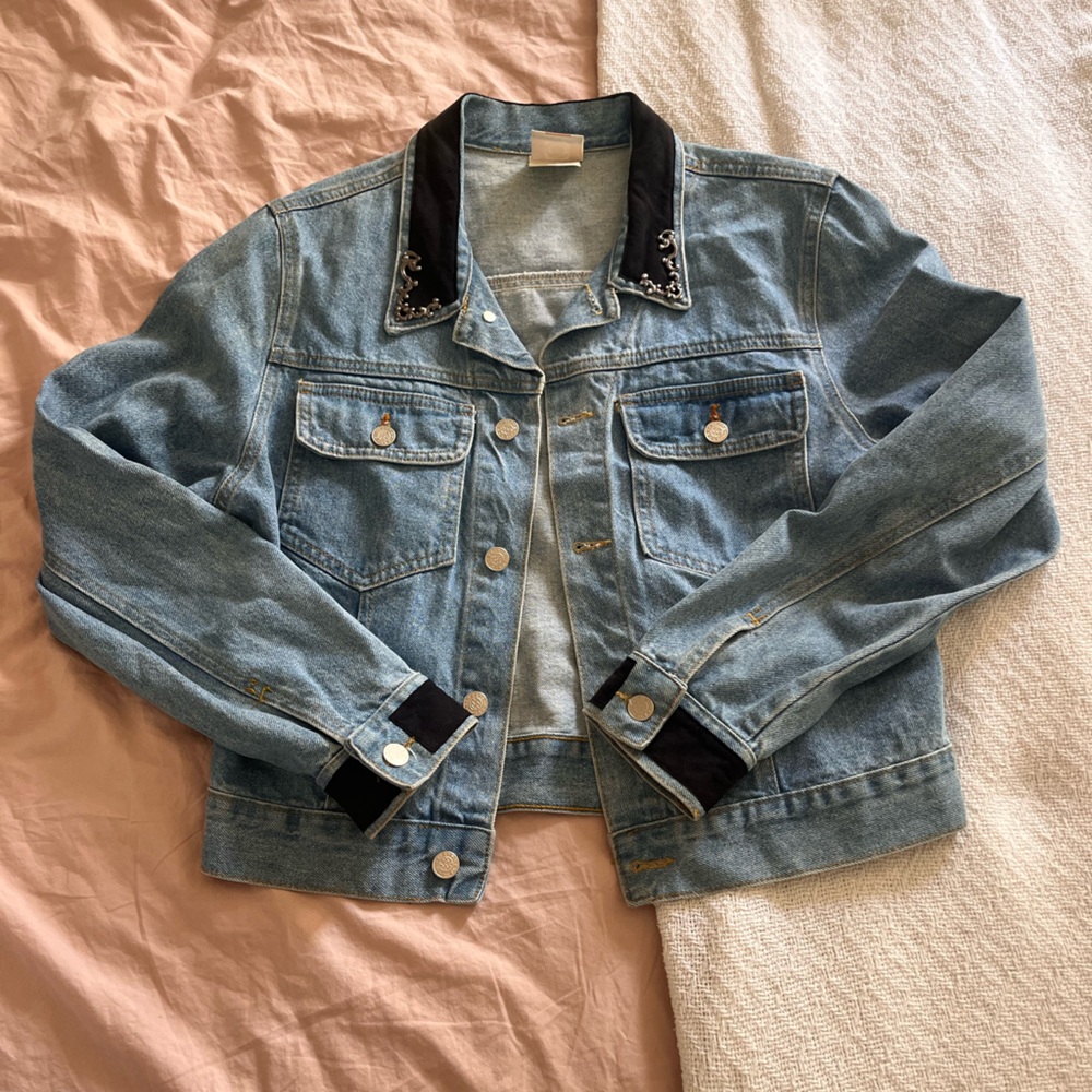 Vintage Denim Jacket with Western Detailing